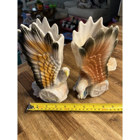 Vintage Ceramic Eagle Vases 9" Tall Pair Of 2 Grannycore Patriotic - Picture 6 of 10